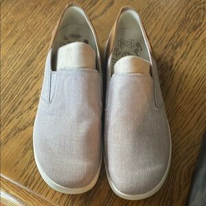 NWT Gray/Tan Slip-On Sneakers